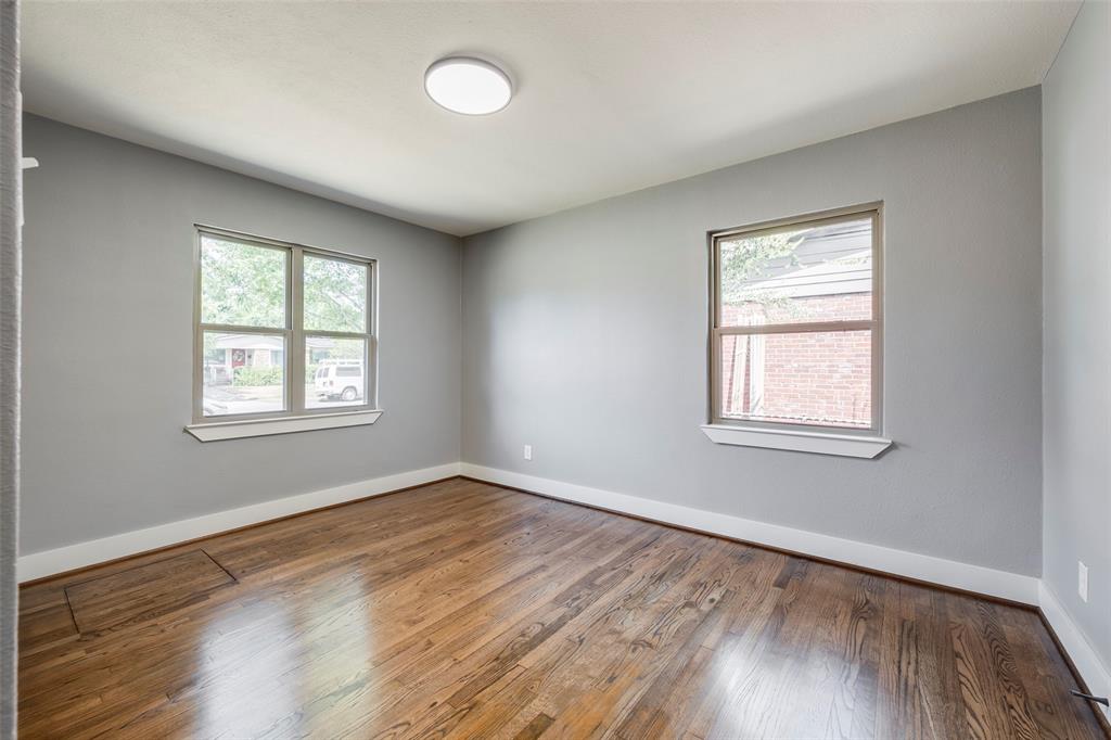 10864 Ruth Ann Drive Dallas, TX 75228 - Photo 13 of 15 Gallery Image 13