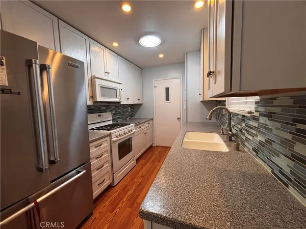 $3,700 | 12707 Lazard Street, Sylmar, CA 91342