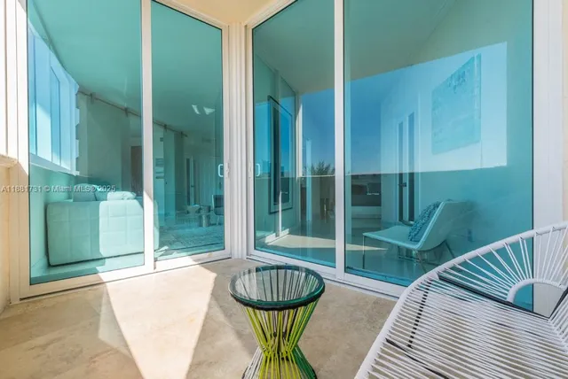 $8,550 | 300 South Pointe Drive, Unit 706, Miami Beach, FL 33139