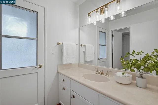 $1,450,000 | 491 Butterfield Place, Moraga, CA 94556