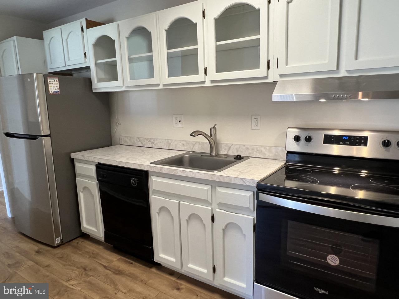 56 Welsh Tract Road, Unit A205 Newark, DE 19713 - Photo 1 of 26 kitchen