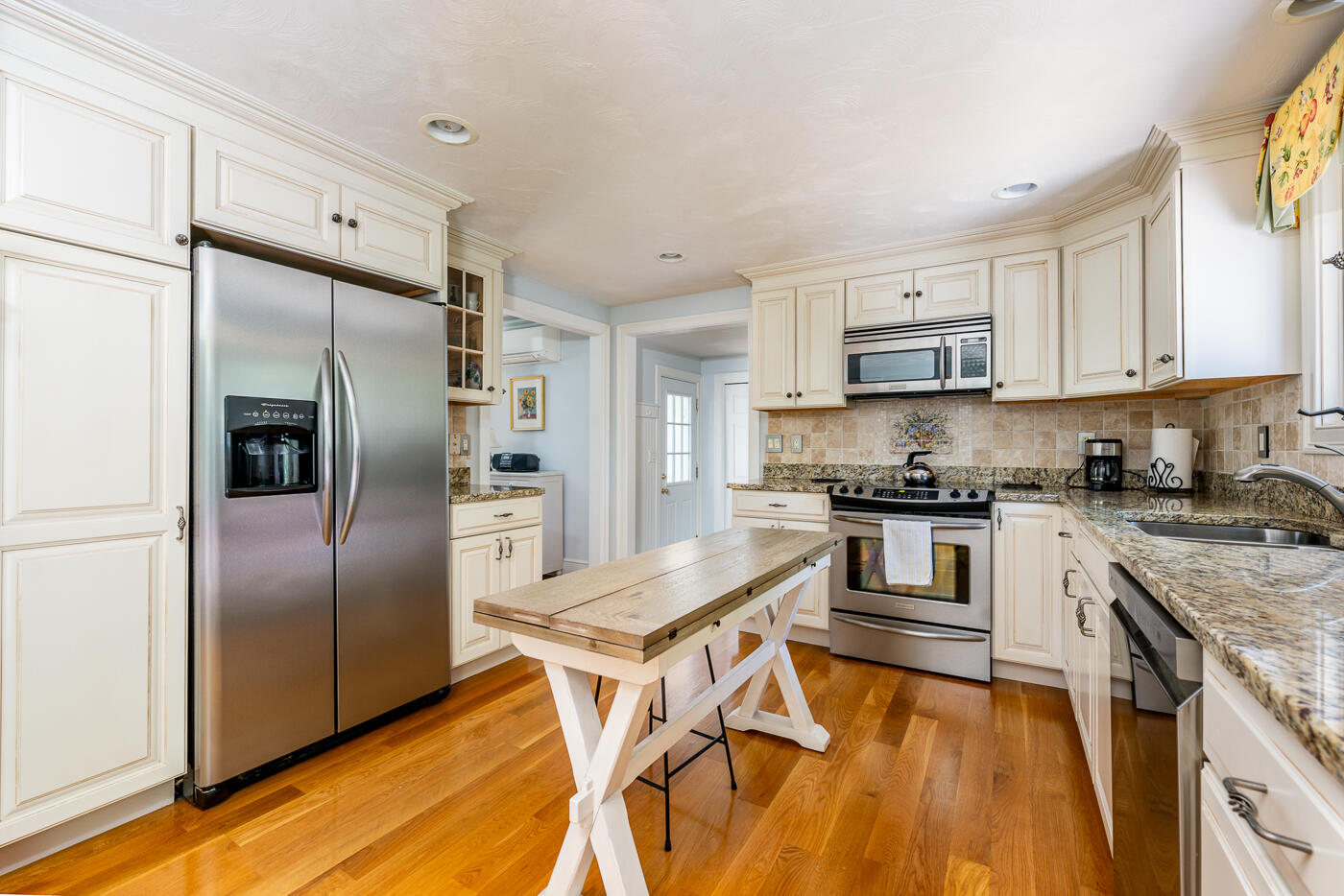 65 Deerfield Road Osterville, MA 02655 - Photo 9 of 50 65 Deerfield Road
