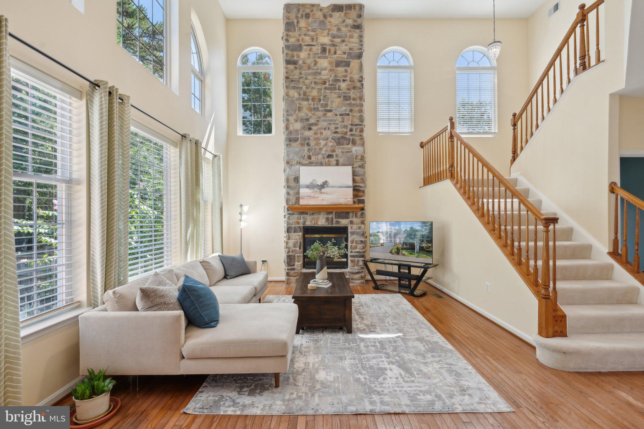 8509 Accotink Road Lorton, VA 22079 - Photo 4 of 43