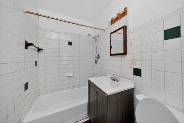 $144,900 | 10026 South Carpenter Street, Chicago, IL 60643