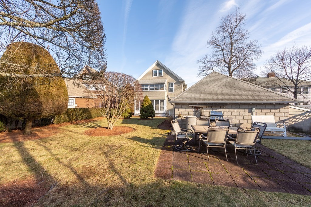 18 Brookdale Road Arlington, MA 02474 - Photo 5 of 42 Gallery Image 5