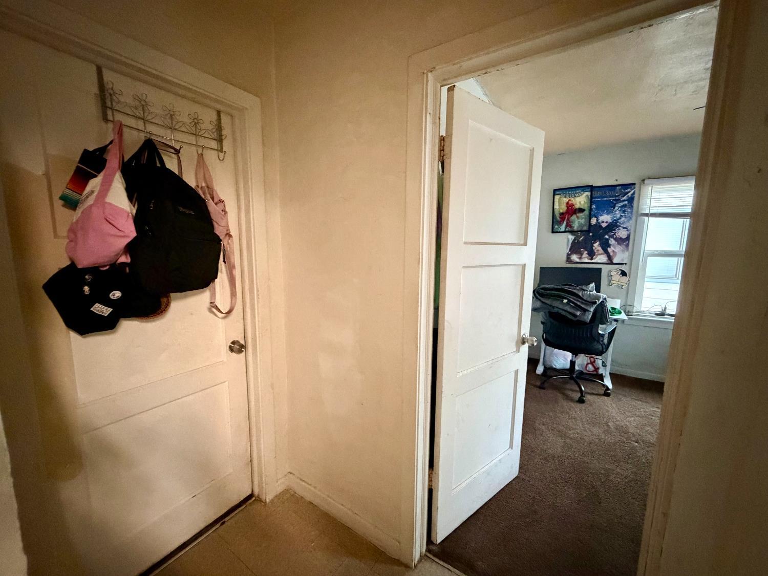 313 South K Street Madera, CA 93637 - Photo 9 of 19 a view of walk in closet