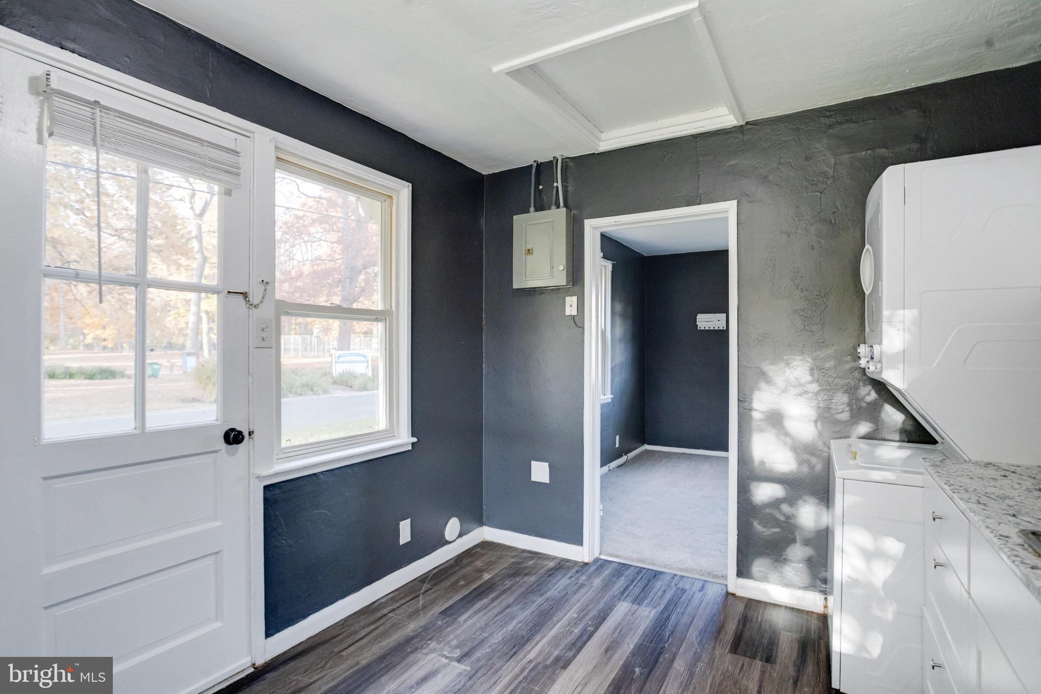 2 Chesapeake Court Aberdeen, MD 21001 - Photo 14 of 35 a view of hallway with a large window and wooden floor