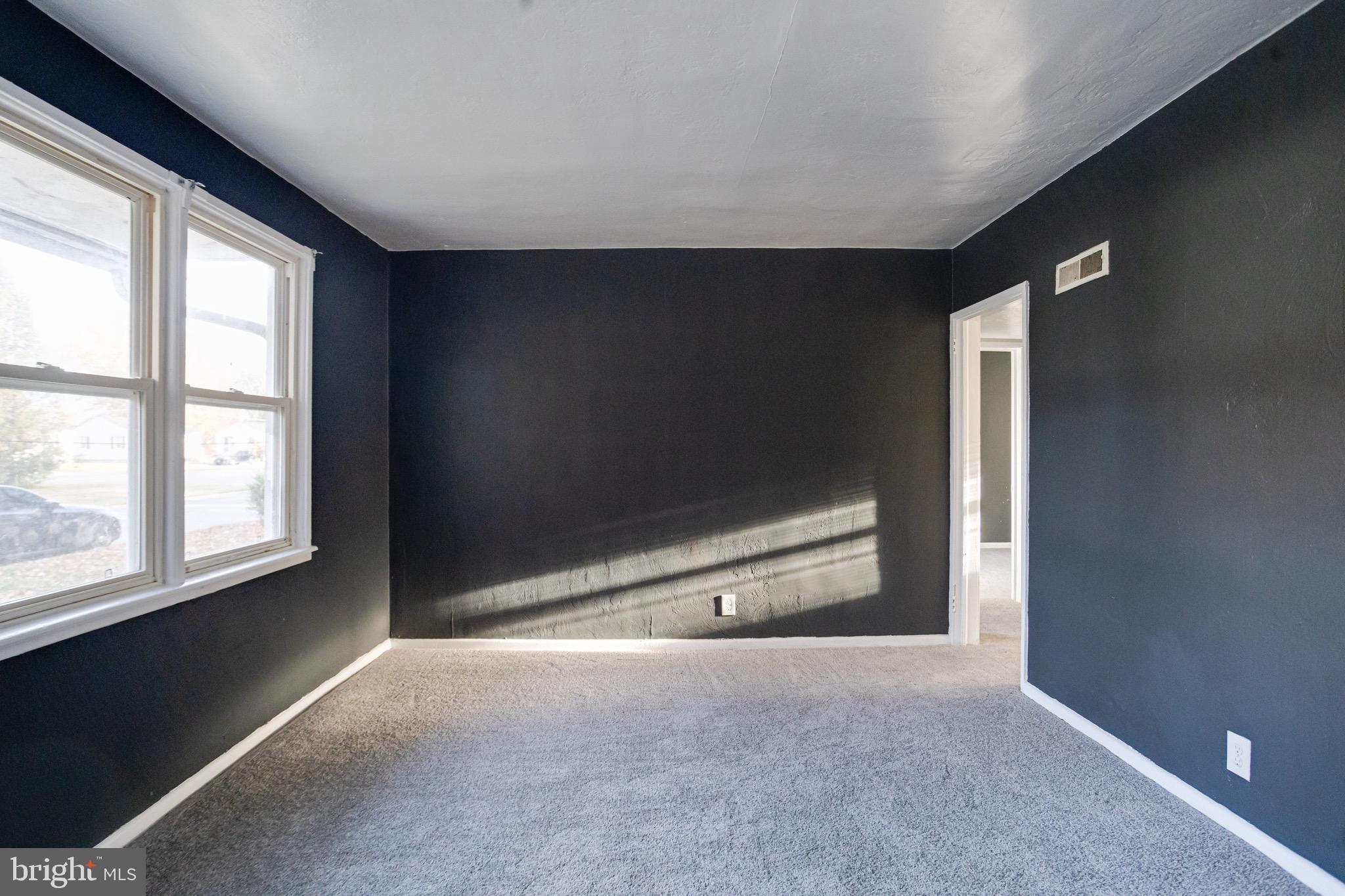 2 Chesapeake Court Aberdeen, MD 21001 - Photo 3 of 35 an empty room with windows