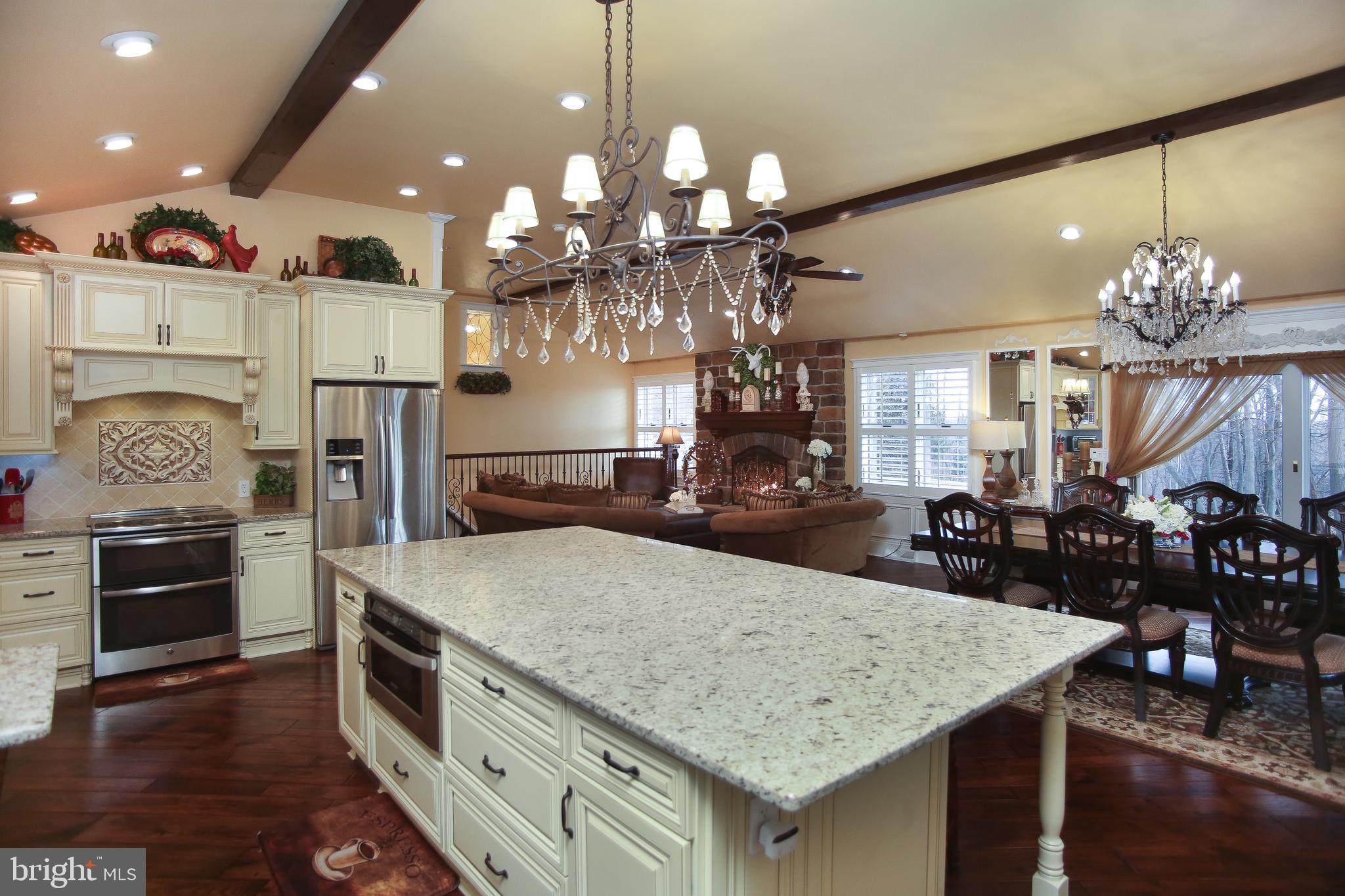 4861 Church Road Doylestown, PA 18902 - Photo 5 of 32 Kitchen w/center Island