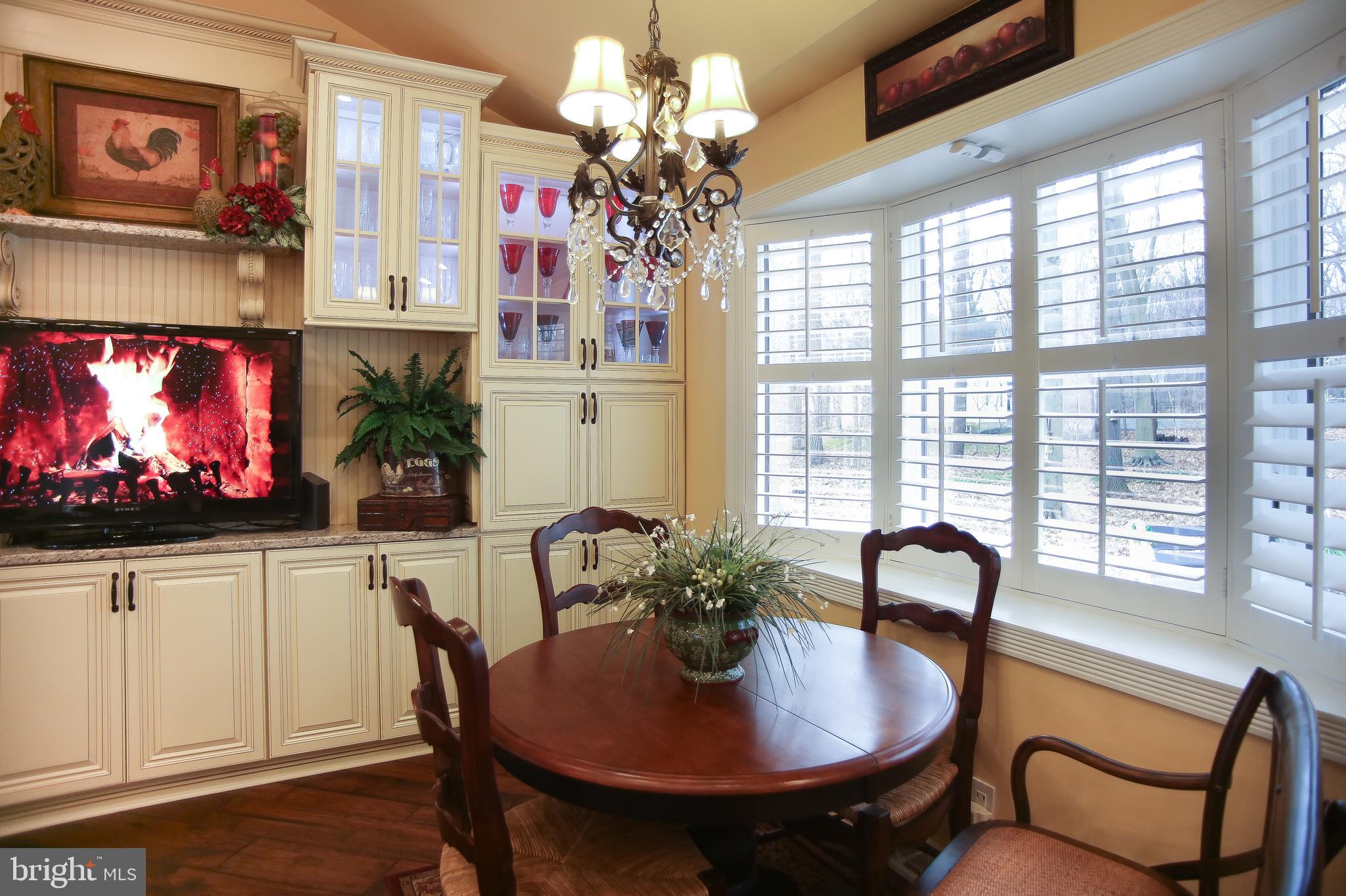 4861 Church Road Doylestown, PA 18902 - Photo 6 of 32 Breakfast Area