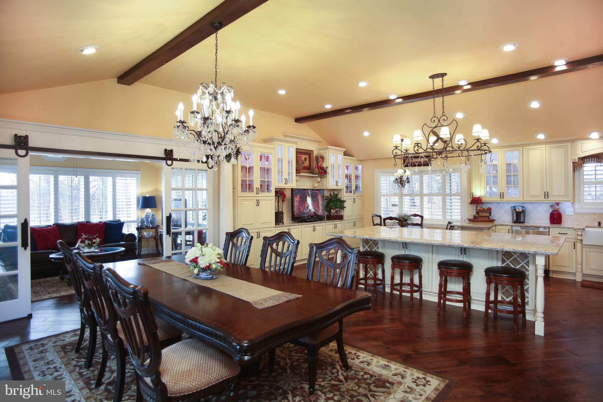 4861 Church Road Doylestown, PA 18902 - Photo 8 of 32 Kitchen/Dining Room