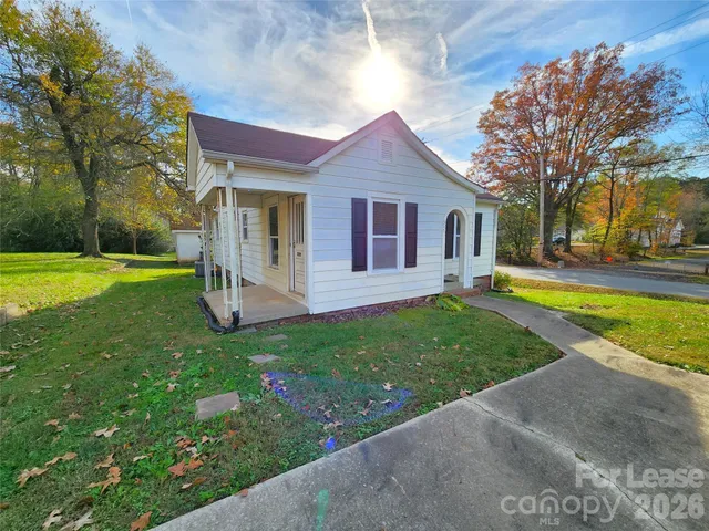 $995 | 317 Westview Street, Kannapolis, NC 28081
