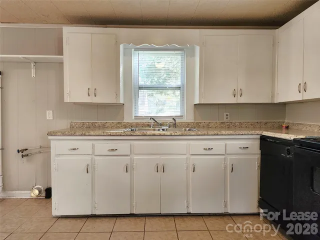 $995 | 317 Westview Street, Kannapolis, NC 28081