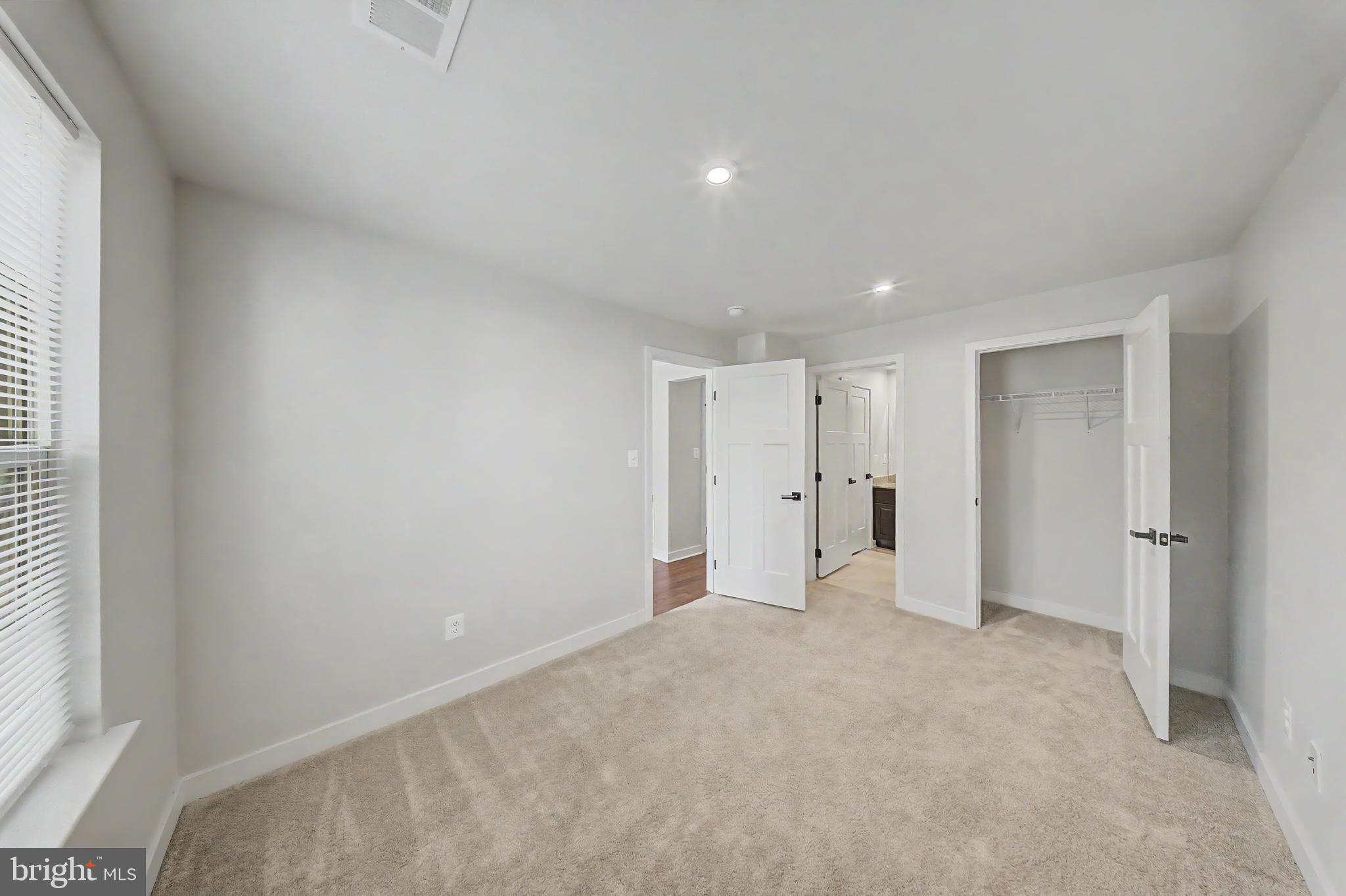 18109 Red Cedar Road Dumfries, VA 22026 - Photo 4 of 40