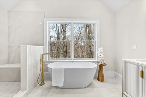 $2,550,000 | 93 Seaver Street, Wellesley, MA 02481