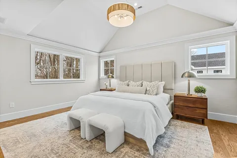 $2,550,000 | 93 Seaver Street, Wellesley, MA 02481
