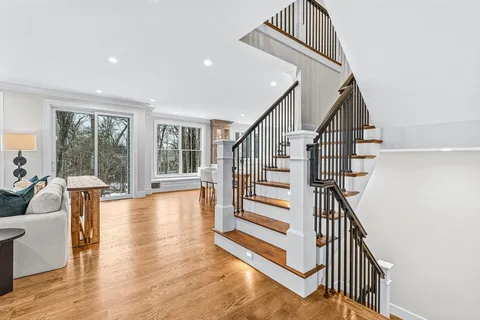 $2,550,000 | 93 Seaver Street, Wellesley, MA 02481