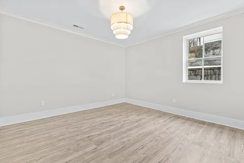 $2,550,000 | 93 Seaver Street, Wellesley, MA 02481