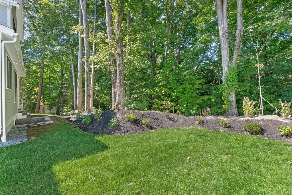 93 Seaver Street Wellesley, MA 02481 - Photo 35 of 35