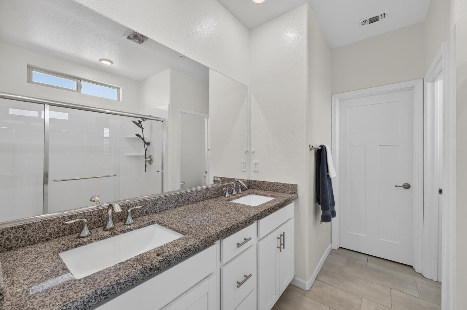 3863 Ivan Way Rancho Cordova, CA 95742 - Photo 28 of 54