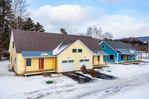 $699,500 | 38 Jamesons Flats, Manchester, VT 05255
