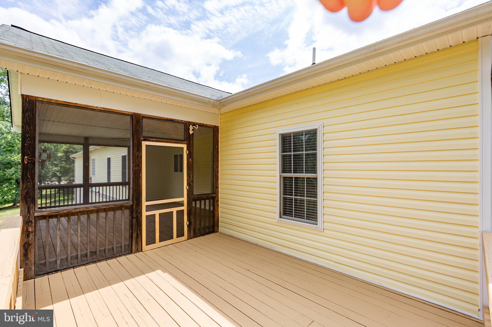 749 Daniel Road Louisa, VA 23093 - Photo 10 of 97
