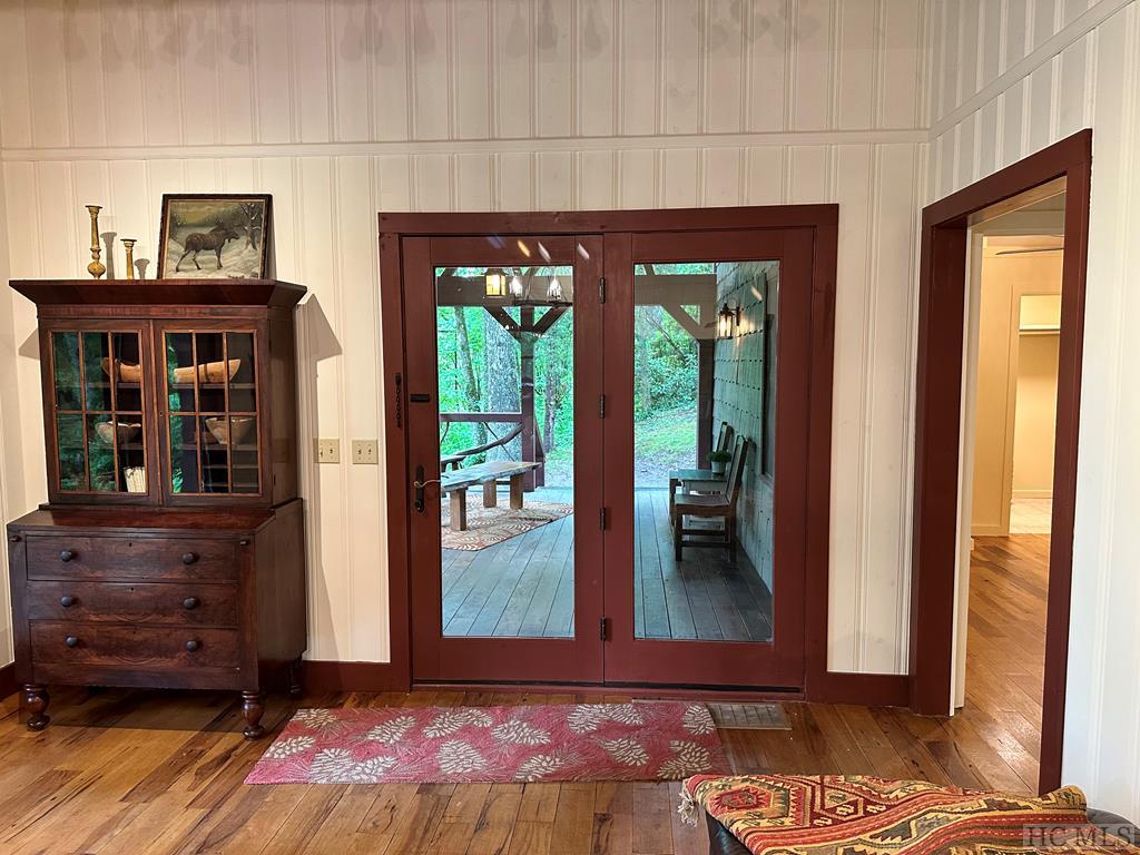 4205 Flat Mountain Road Highlands, NC 28741 - Photo 19 of 47 Gallery Image 19