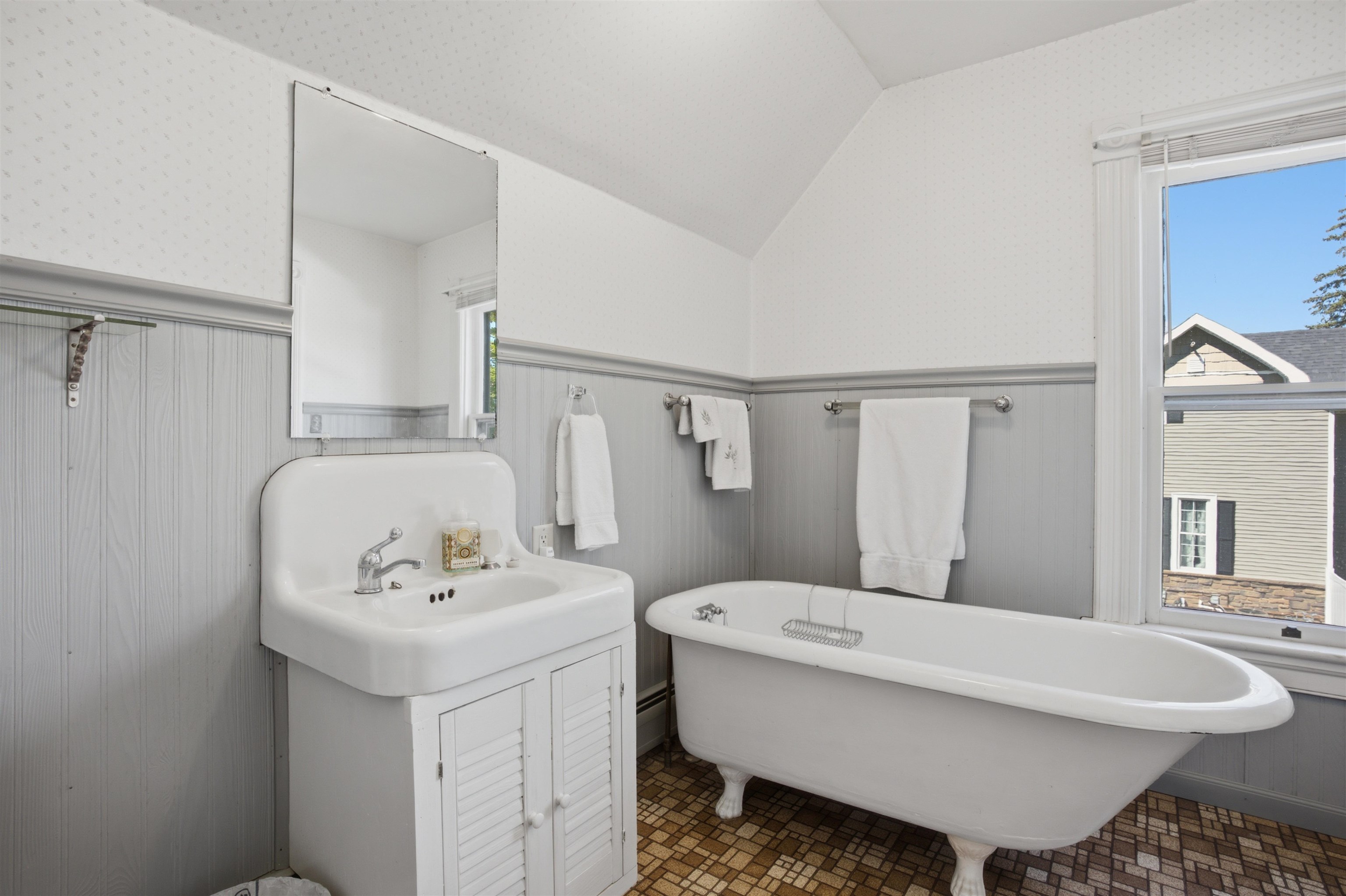 522 Washington Wisconsin Dells, WI 53965 - Photo 43 of 49 Gallery Image 43