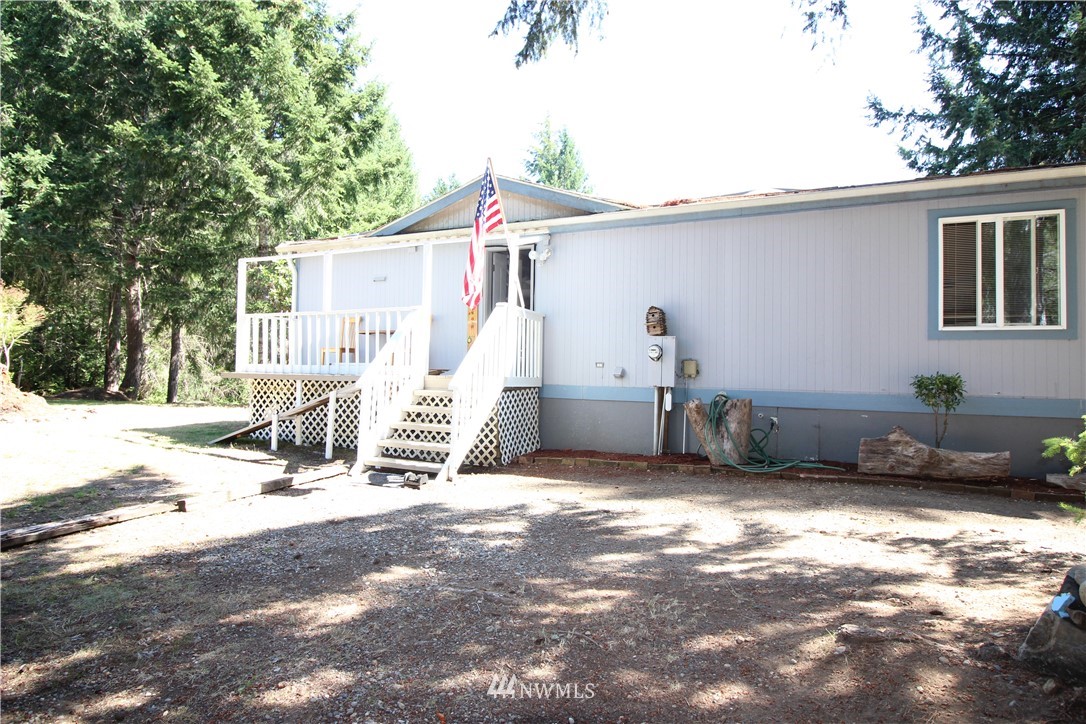 840 Northeast Hurd Road Belfair, WA 98528 - Photo 5 of 30 Gallery Image 5