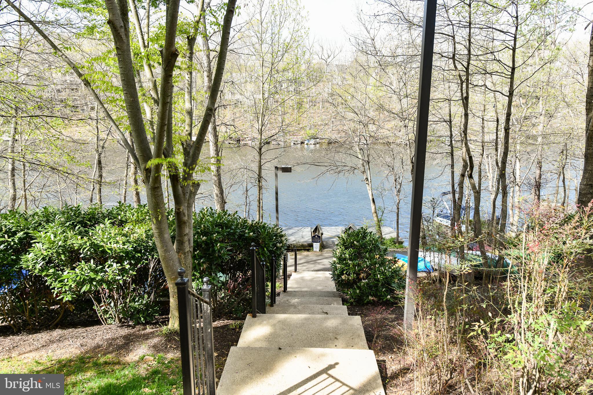 2048 Beacon Heights Drive Reston, VA 20191 - Photo 3 of 74 Gallery Image 3