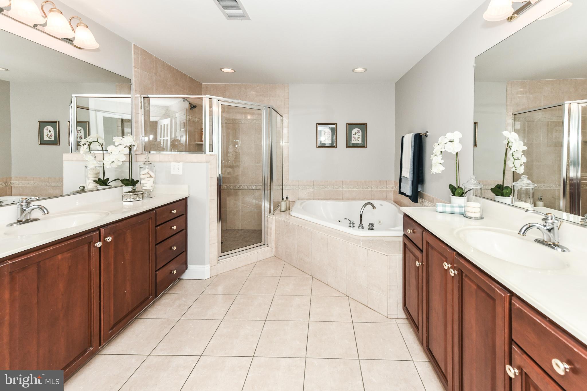 2048 Beacon Heights Drive Reston, VA 20191 - Photo 48 of 74 Owners Bath