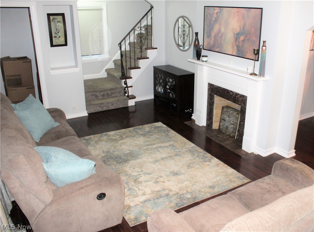 3876 Silsby Road Cleveland, OH 44111 - Photo 2 of 11 Gallery Image 2
