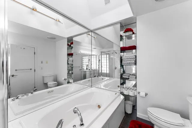 $5,000 | 135 Oyster Pond Road, Falmouth, MA 02540