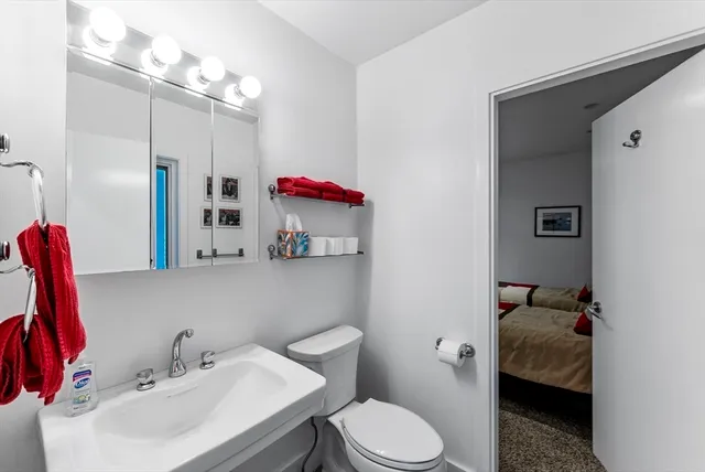 $5,000 | 135 Oyster Pond Road, Falmouth, MA 02540