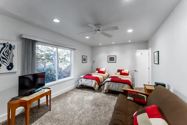 $5,000 | 135 Oyster Pond Road, Falmouth, MA 02540