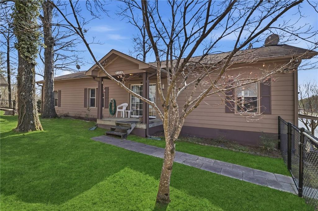 7138 Blacks Bluff Road Southwest Cave Spring, GA 30124 - Photo 3 of 48