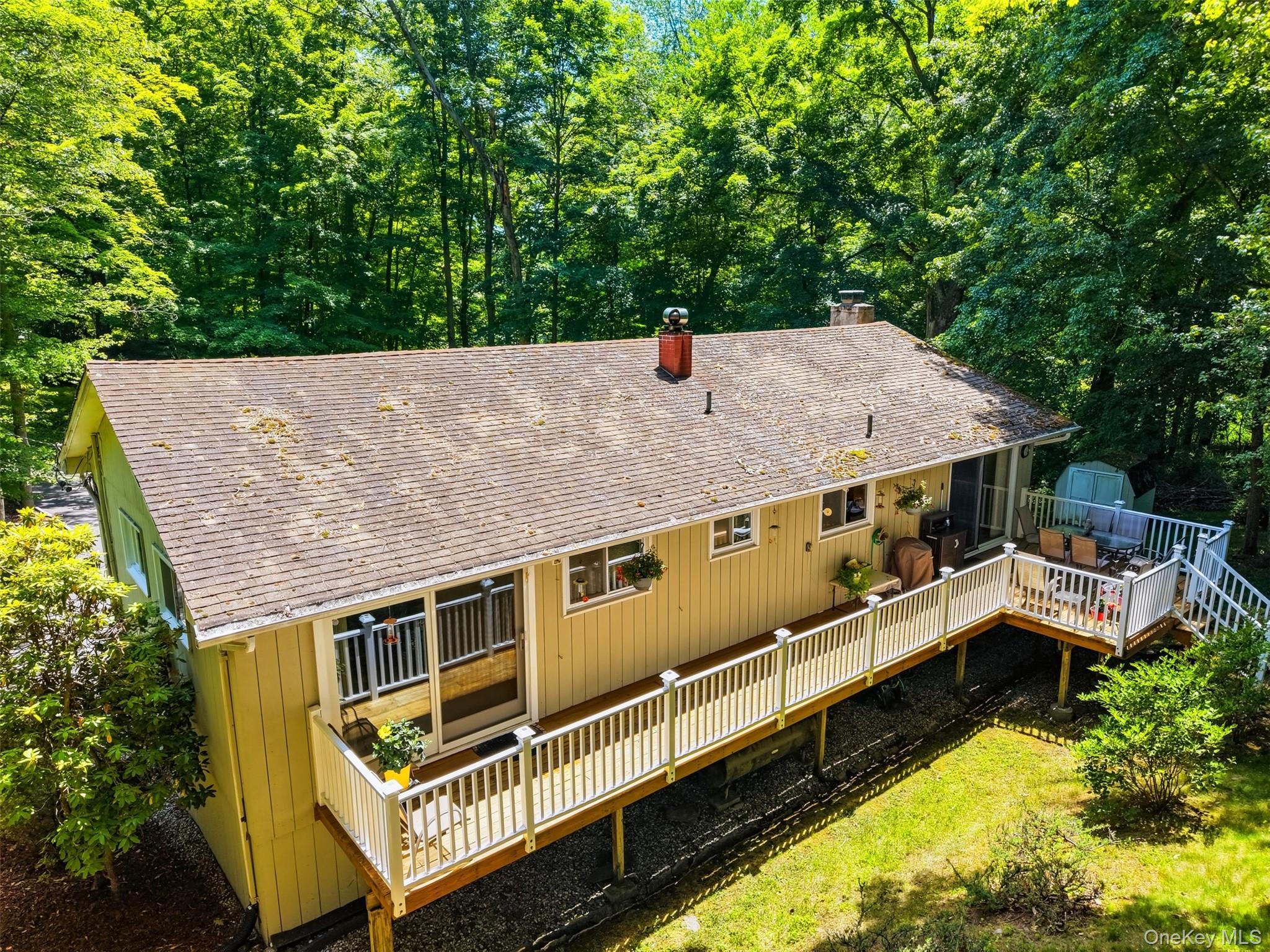 370 Furnace Dock Road Cortlandt Manor, NY 10567 - Photo 3 of 49