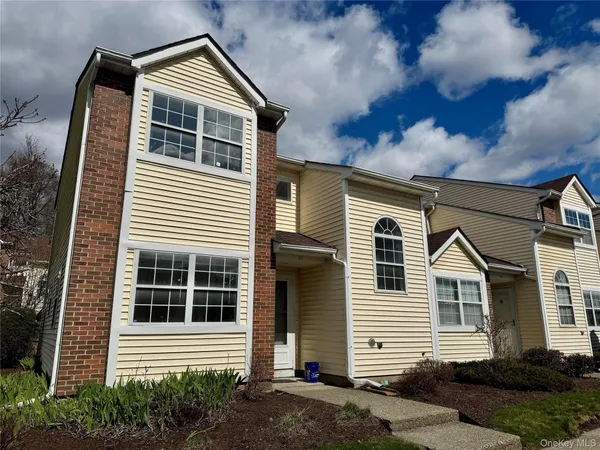 $318,000 | 47 Brick Pond Road, Middletown, NY 10940
