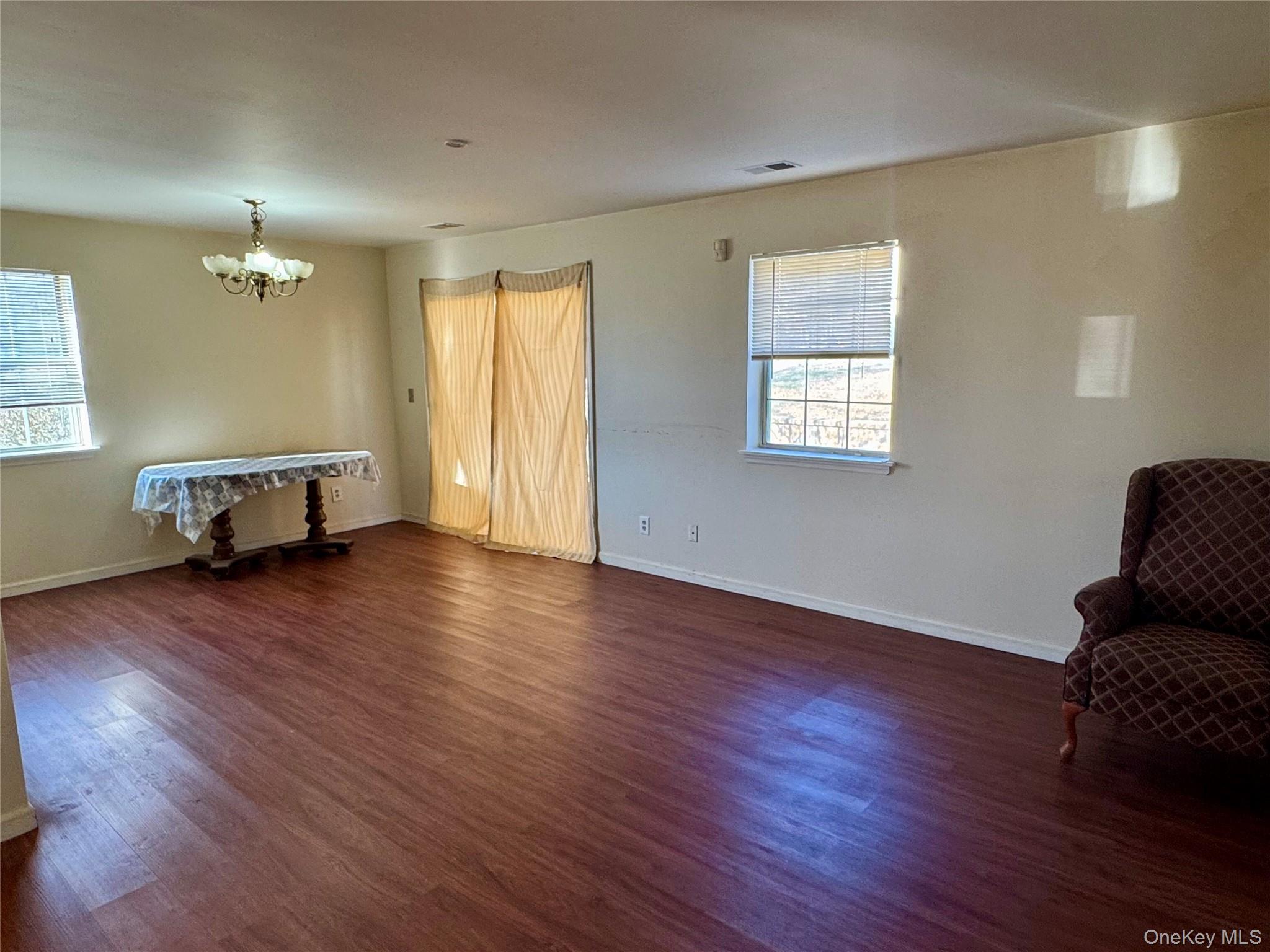 47 Brick Pond Road Middletown, NY 10940 - Photo 9 of 27