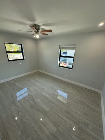 $2,490 | 122 Southwest 12th Avenue, Delray Beach, FL 33444