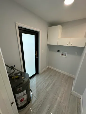 $2,490 | 122 Southwest 12th Avenue, Delray Beach, FL 33444
