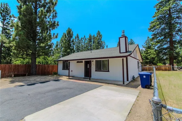 $339,900 | 1084 Hugo Lane, Big Bear City, CA 92314