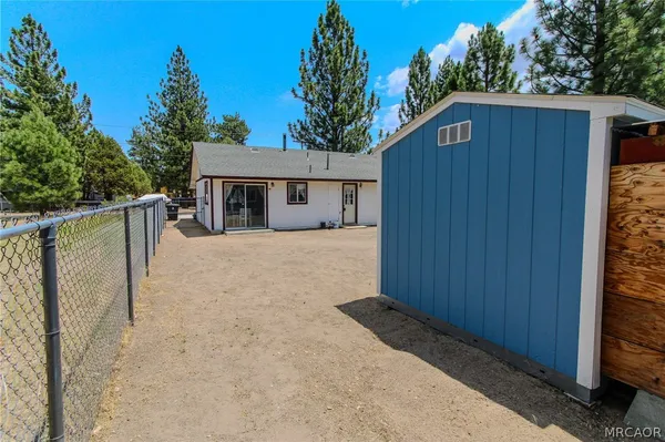 $339,900 | 1084 Hugo Lane, Big Bear City, CA 92314