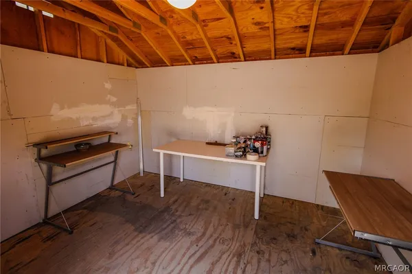 $339,900 | 1084 Hugo Lane, Big Bear City, CA 92314