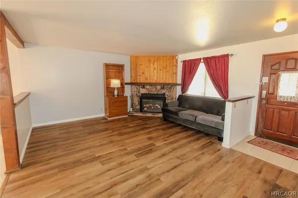 $339,900 | 1084 Hugo Lane, Big Bear City, CA 92314