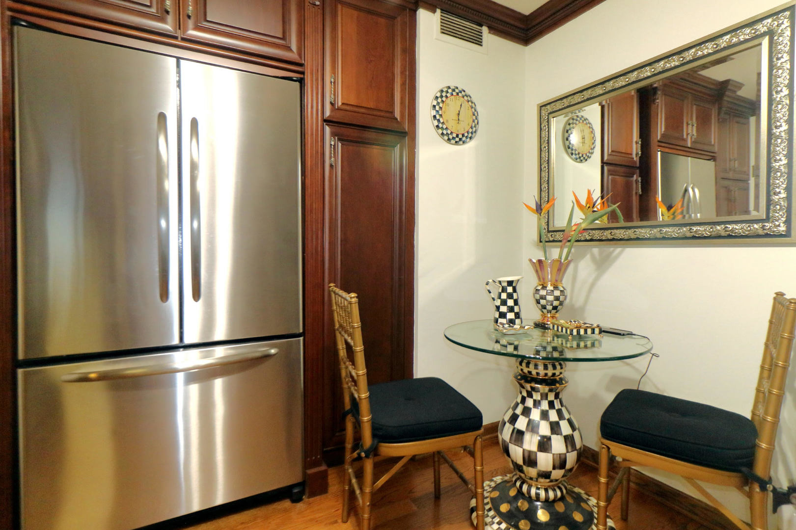 6033 North Sheridan Road, Unit 40H Chicago, IL 60660 - Photo 13 of 29