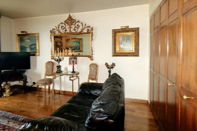 $400,000 | 6033 North Sheridan Road, Unit 40H, Chicago, IL 60660