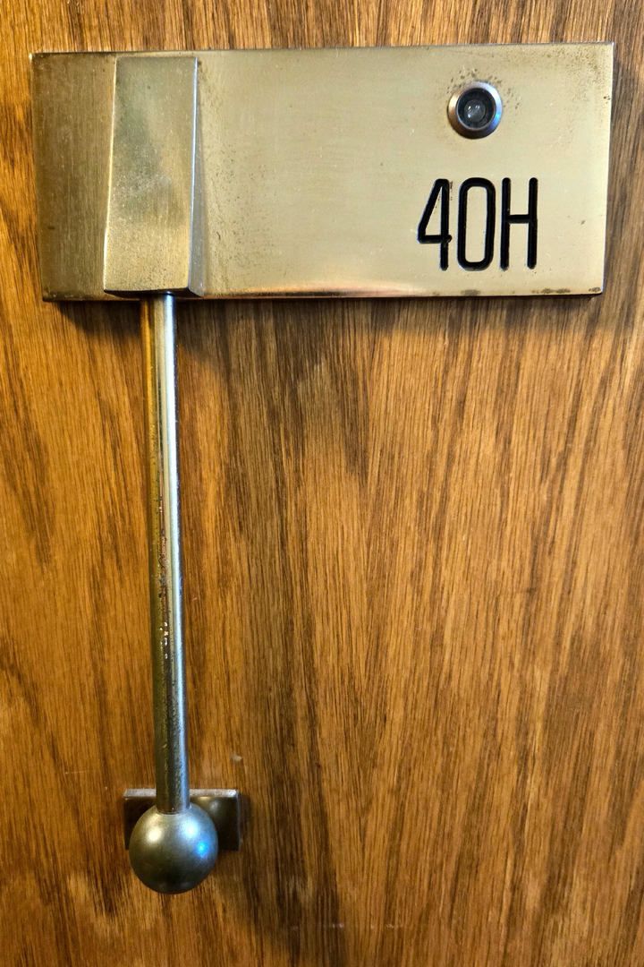 6033 North Sheridan Road, Unit 40H Chicago, IL 60660 - Photo 2 of 29