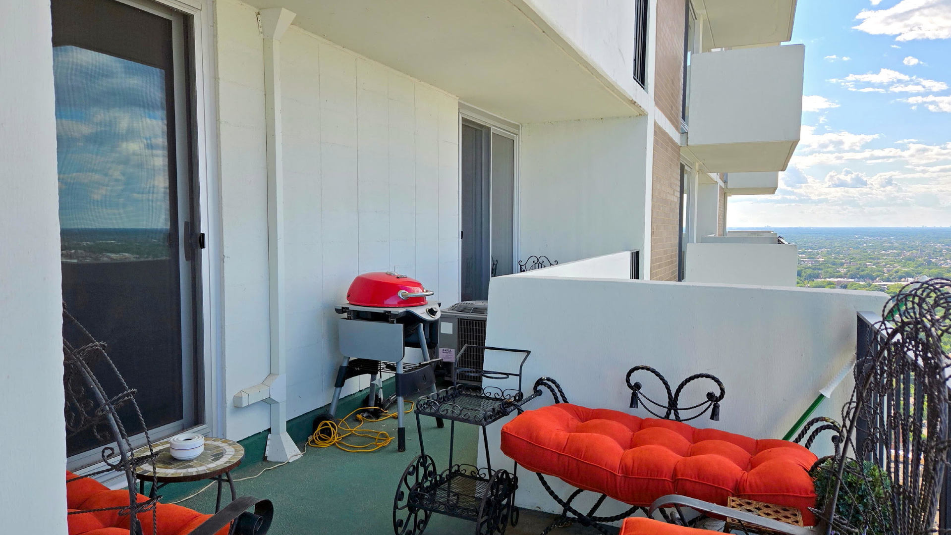 6033 North Sheridan Road, Unit 40H Chicago, IL 60660 - Photo 23 of 29