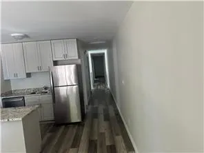 $3,200 | 468 Thomas Avenue West, St. Paul, MN 55103